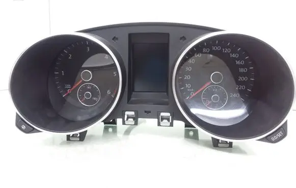 Speedometer (instrument cluster)