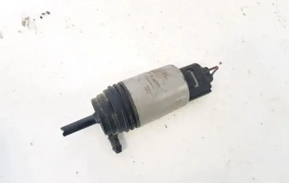 BMW 3 E90 E91 Windscreen/windshield washer pump 67126934159 6712-6934159