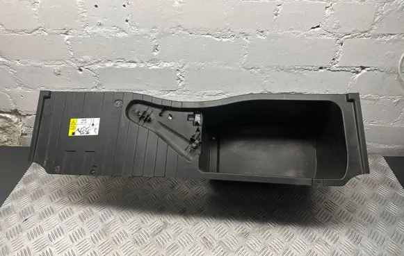 BMW X5 F15 Tool box 7284306