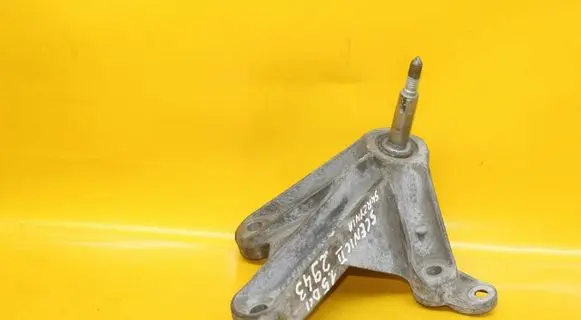 Renault Scenic II - Grand scenic II Gearbox mounting bracket 8200043084