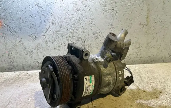 Volkswagen PASSAT B6 Air conditioning (A/C) compressor (pump) 5N0820803 R134A1701P 066944078B4