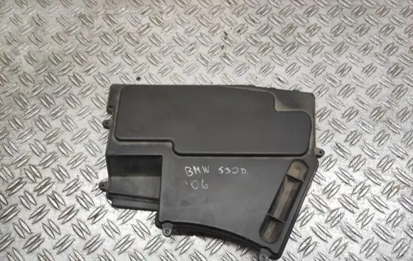 BMW 5 E60 E61 Fuse box cover 7520899 58650910