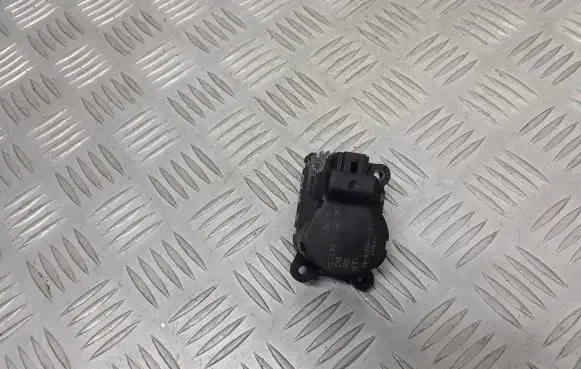 Ford Mondeo Mk III Central body control module 1S7H-19E616-AA