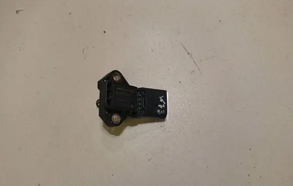 Volkswagen PASSAT B7 Air pressure sensor 0281002976 220408T094904C