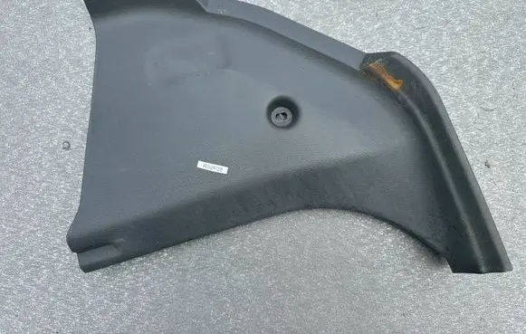 Mitsubishi Pajero Centre console side trim front MB775169 MB645833