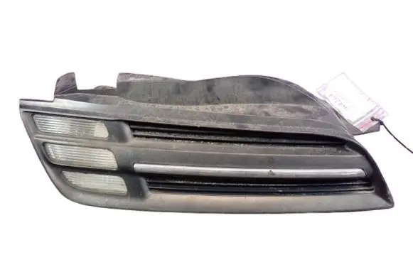 Nissan Micra Front indicator light 89027936