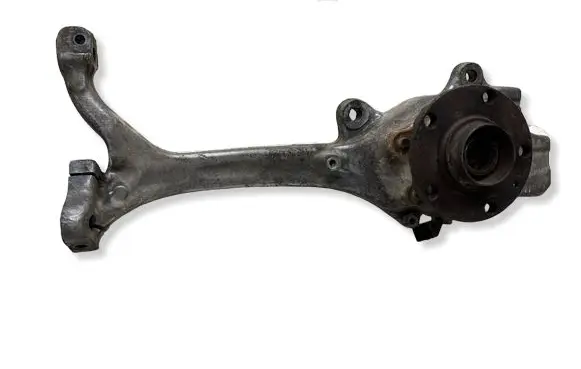 Audi A6 S6 C6 4F Front wheel hub spindle knuckle 4F0407241E