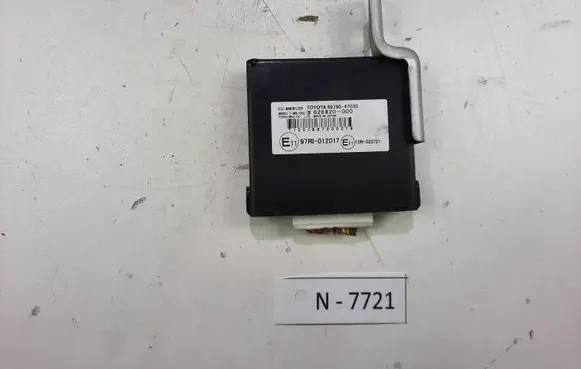 Toyota Prius (XW20) Immobilizer control unit/module 8978047030