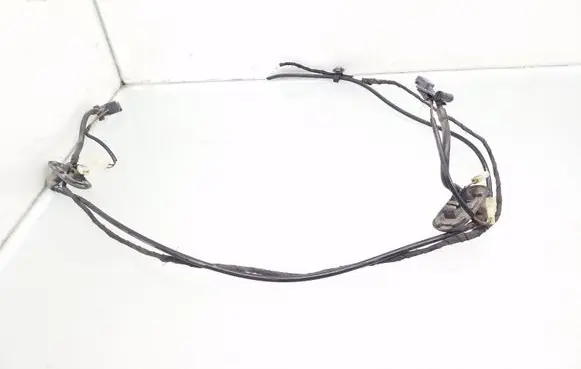 Windshield washer spray nozzle
