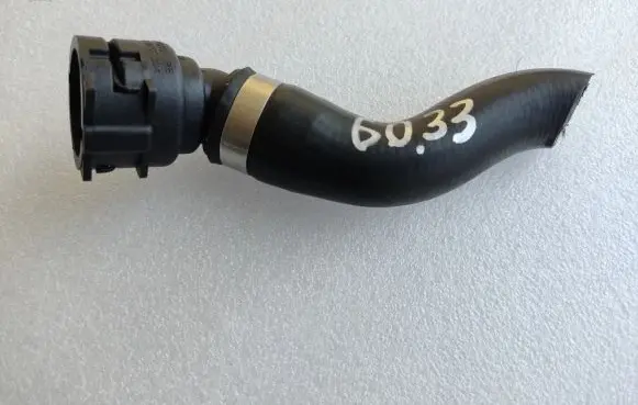 BMW 4 F32 F33 Engine coolant pipe/hose 0592