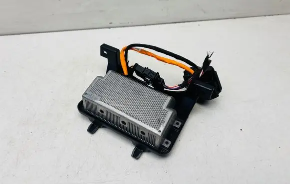 Skoda Superb B8 (3V) Voltage converter inverter 5Q0907155B