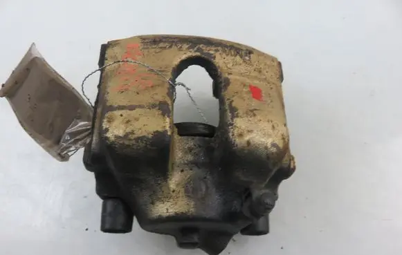 BMW 3 E46 Front brake caliper 