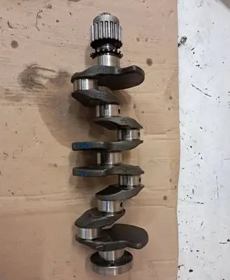 Nissan Juke I F15 Crankshaft 6226