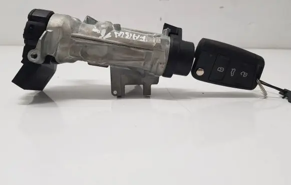 Skoda Fabia Mk3 (NJ) Ignition lock 1K0905851 6C0905865