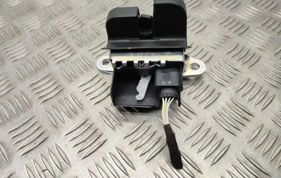 Volkswagen T-Cross Tailgate/trunk/boot lock/catch/latch 2G6827505B 8K0973704