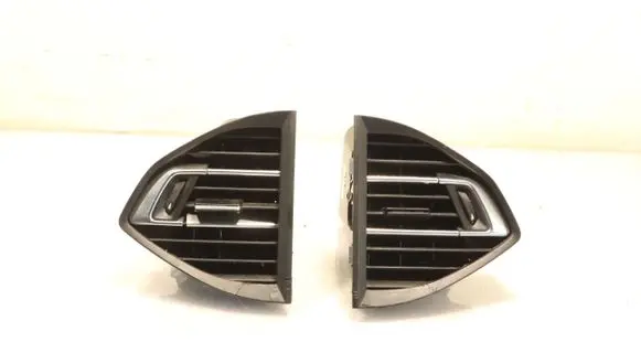 Peugeot 308 Dashboard air vent grill cover trim 