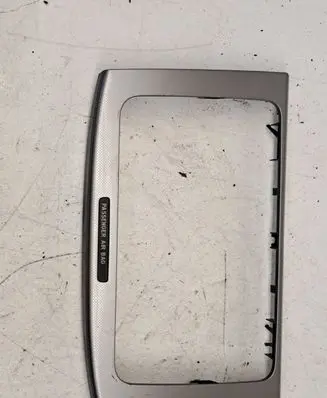 Volkswagen PASSAT B6 Radio/GPS head unit trim 318410100 3C0858069M