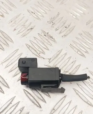 BMW 5 E60 E61 Turbo solenoid valve 722341