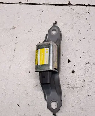 Toyota Prius (XW20) Airbag deployment crash/impact sensor 8983347030