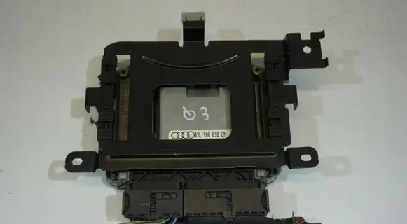 Audi RSQ3 Engine control unit/module 