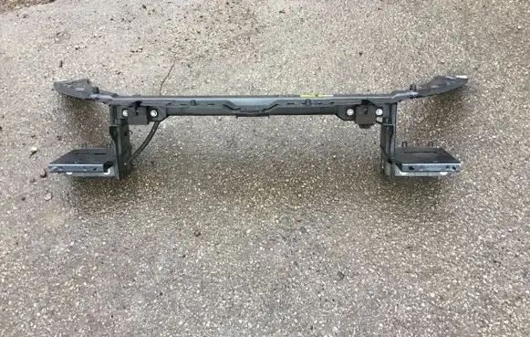 Land Rover Evoque I Top upper radiator support slam panel 