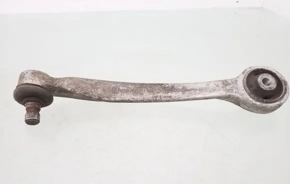 Volkswagen PASSAT B5 Front control arm
