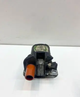 Mercedes-Benz SLC C107 High voltage ignition coil 0221501376 A0001585503