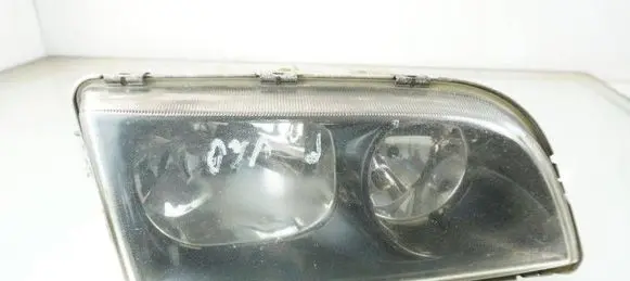 Volvo S40, V40 Headlight/headlamp