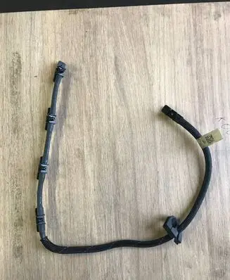 BMW 3 G20 G21 Fuel return line/hose 8587546 0445130233 20191008