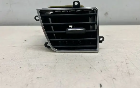 Audi A8 S8 D4 4H Dash center air vent grill 4H1820951A
