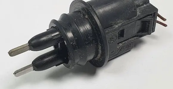 Audi A4 S4 B7 8E 8H Windshield washer fluid level sensor 7M0919376