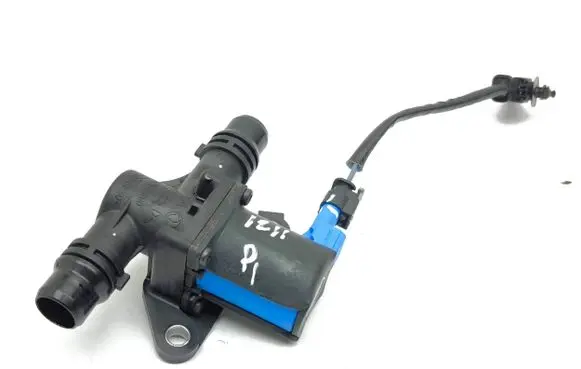 Citroen C4 III e-C4 Coolant heater control valve 9839333280 200259