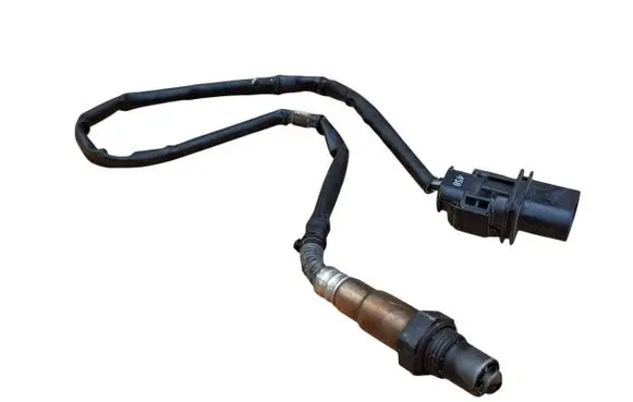 Volkswagen PASSAT B6 Lambda probe sensor 03L906262 0281004085