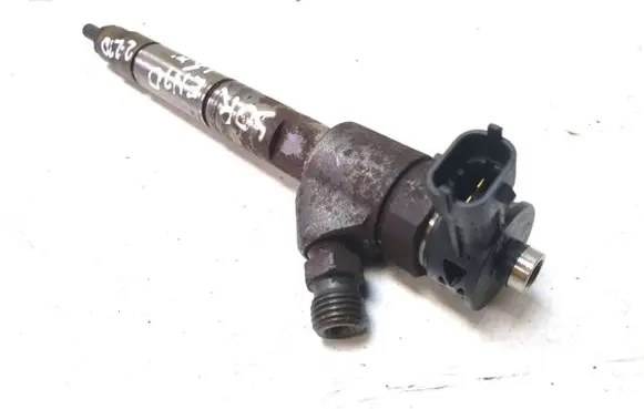 KIA Sorento Fuel injector