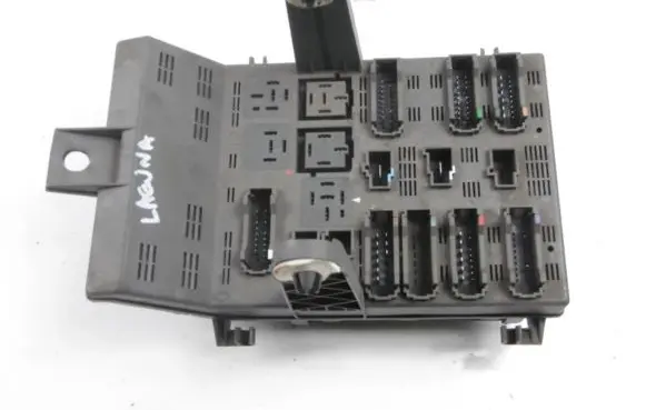 Renault Laguna I Fuse box set 7700427844-A