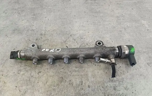 KIA Ceed Fuel main line pipe 