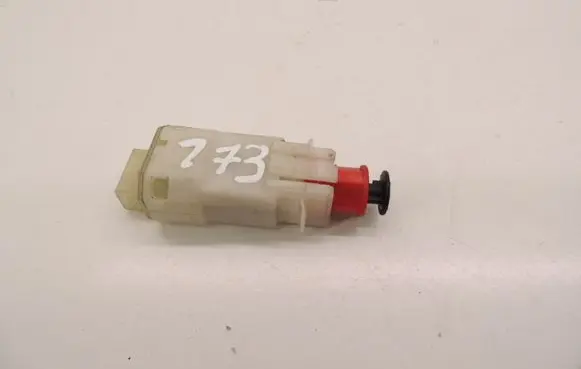 Clutch pedal sensor