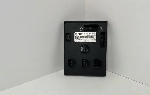 Volkswagen Touareg II Central body control module 4H0907063DA