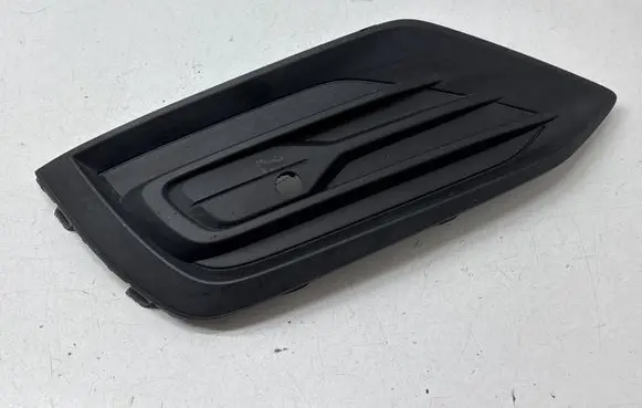 Volvo S60 Front bumper lower grill 31455513