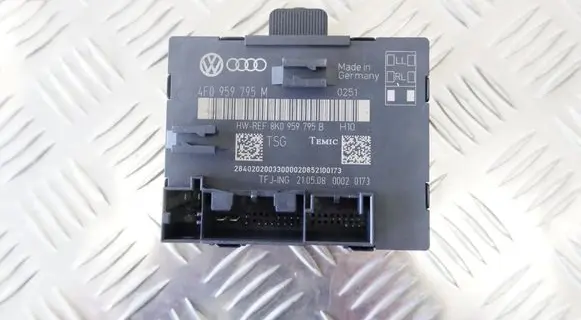 Audi Q7 4L Door control unit/module 4F0959795M