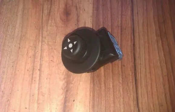 Citroen Berlingo Wing mirror switch 185526