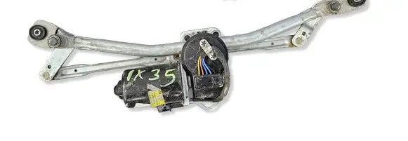 Hyundai ix35 Front wiper linkage and motor 981002S000