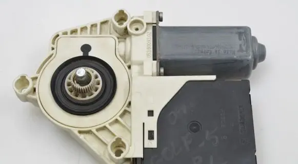 Volkswagen Golf V Front door window regulator motor 1K0959729C