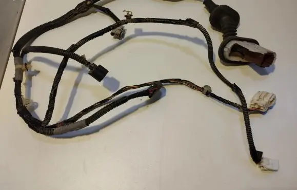 Honda CR-V Front door wiring loom 32752SWAG003