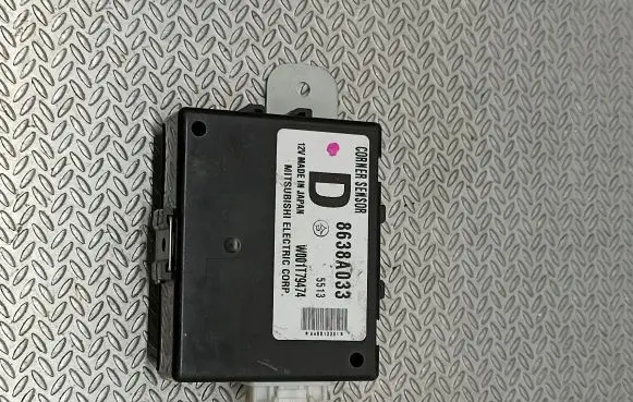 Mitsubishi Pajero Other control units/modules 8638A033 W001T79474 5513