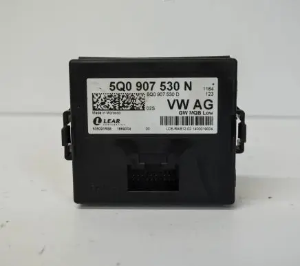 Volkswagen Golf VII Gateway control module 5Q0907530N