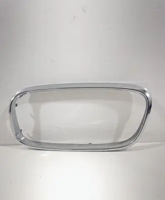 BMW 2 F45 Front bumper upper radiator grill 51137379611 7379611