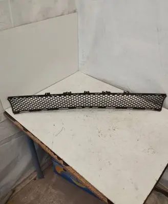 Mercedes-Benz E W213 Front bumper lower grill A2138850622