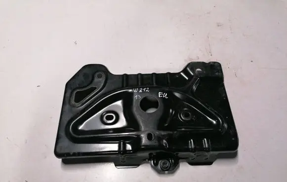 Mercedes-Benz E W212 Battery tray A2126200018 2126200018