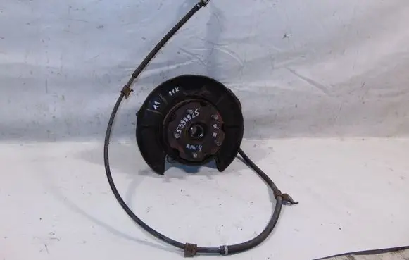 Toyota RAV 4 (XA30) Rear wheel hub spindle/knuckle 4230442020 4241042040